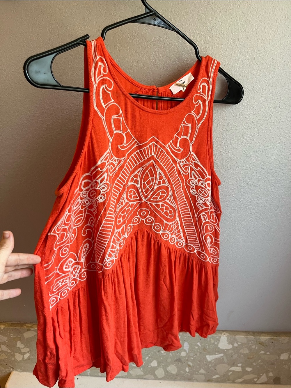 Entro Orange Embroidered Flowy Tank Top Medium Boho Babydoll Sleeveless
